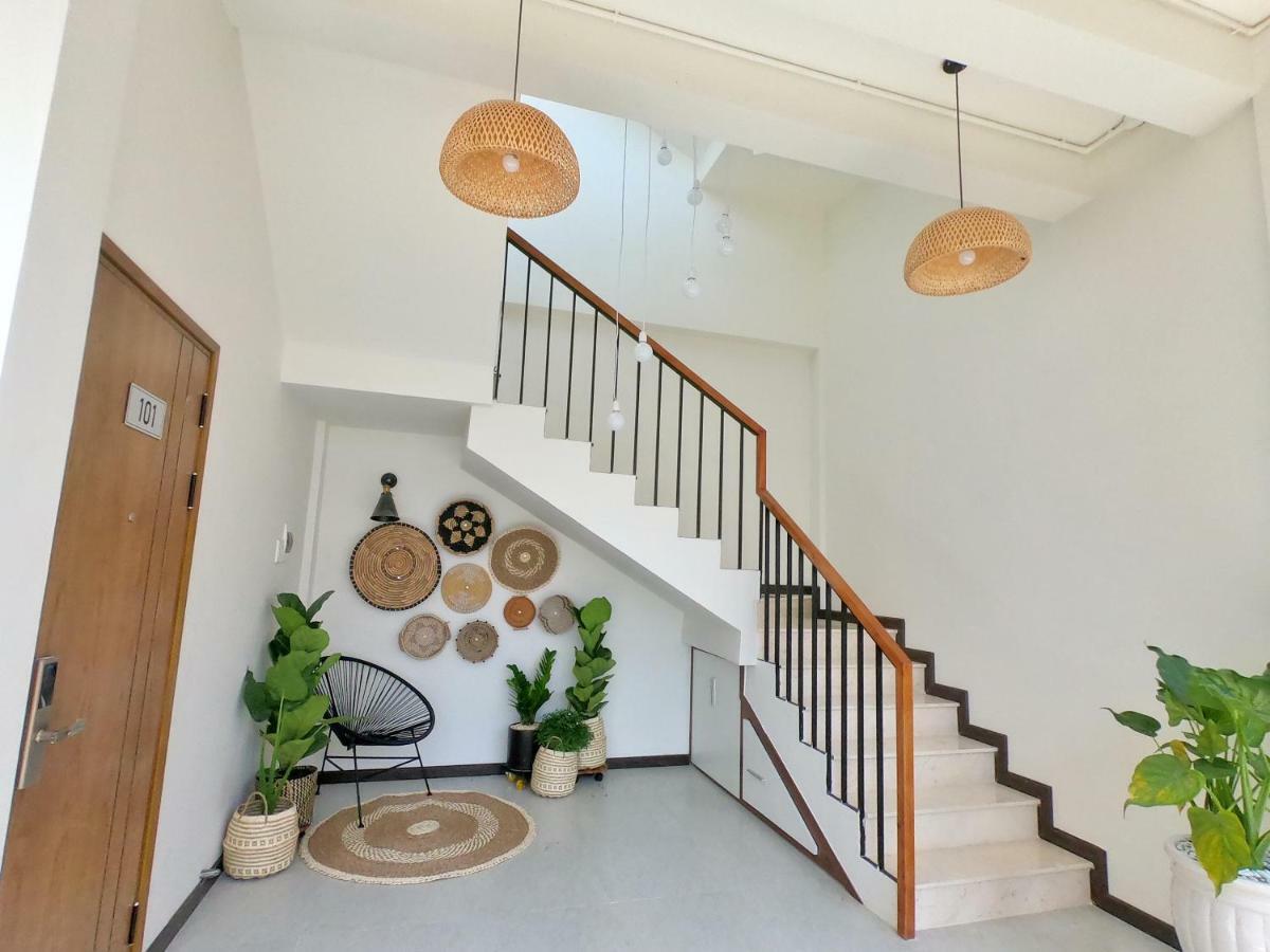 Отель Daisy House Туихоа Экстерьер фото