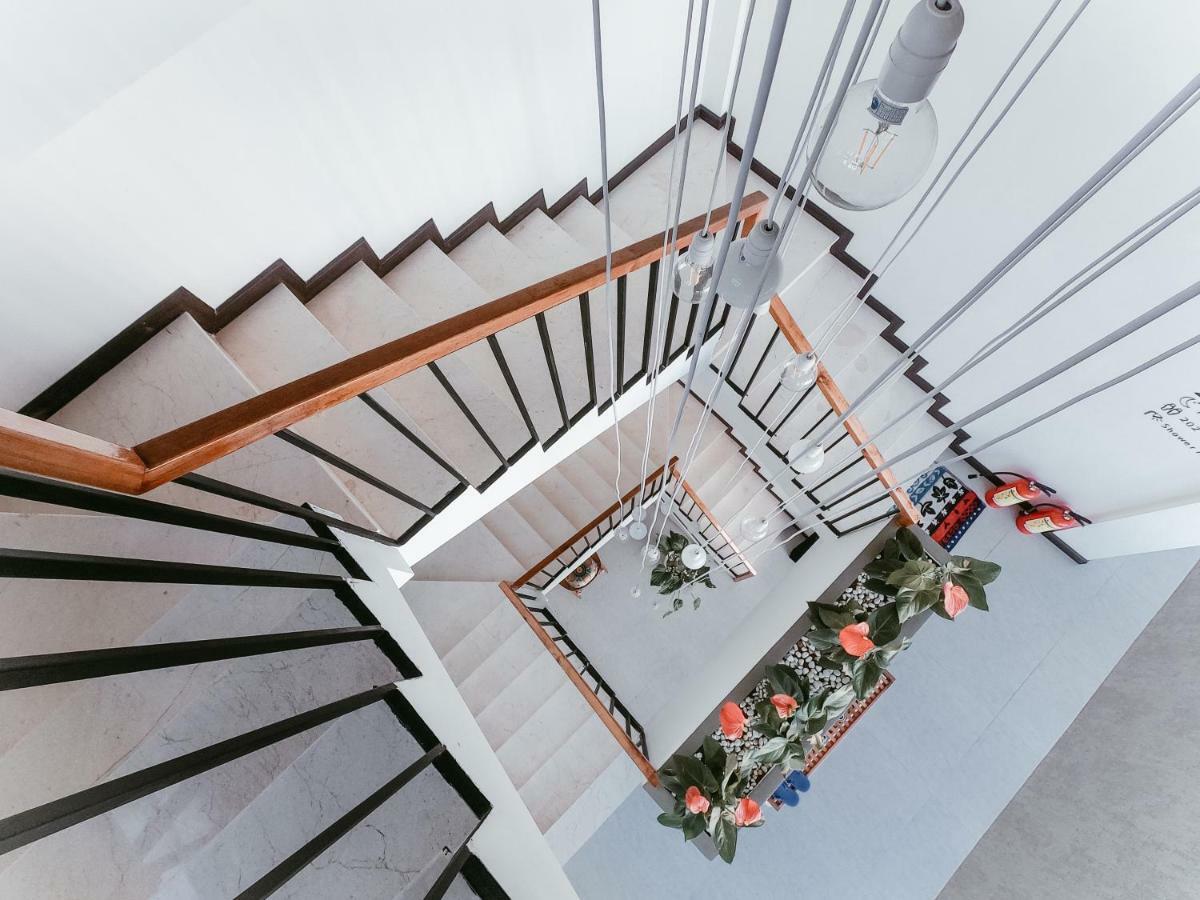 Отель Daisy House Туихоа Экстерьер фото