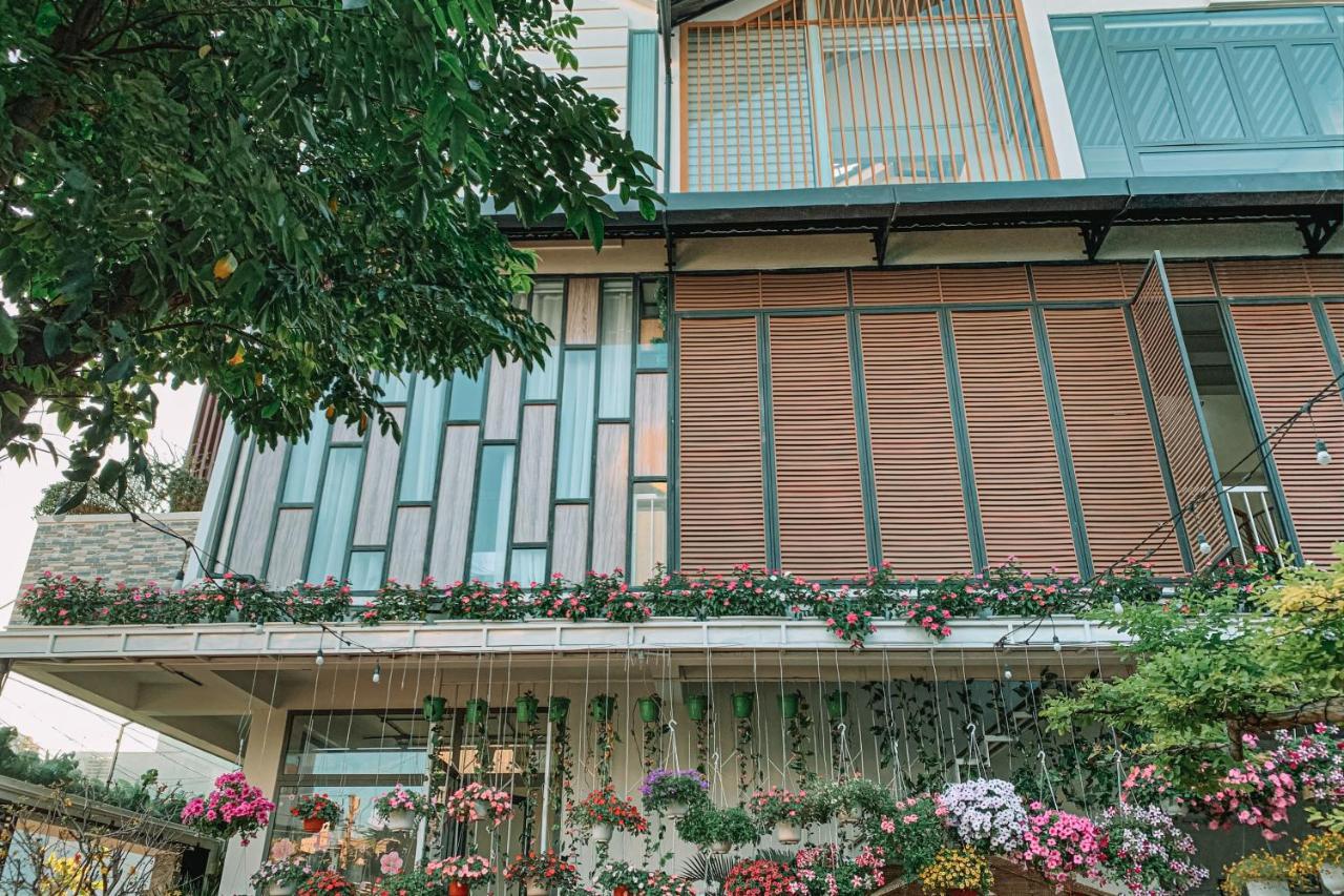 Отель Daisy House Туихоа Экстерьер фото
