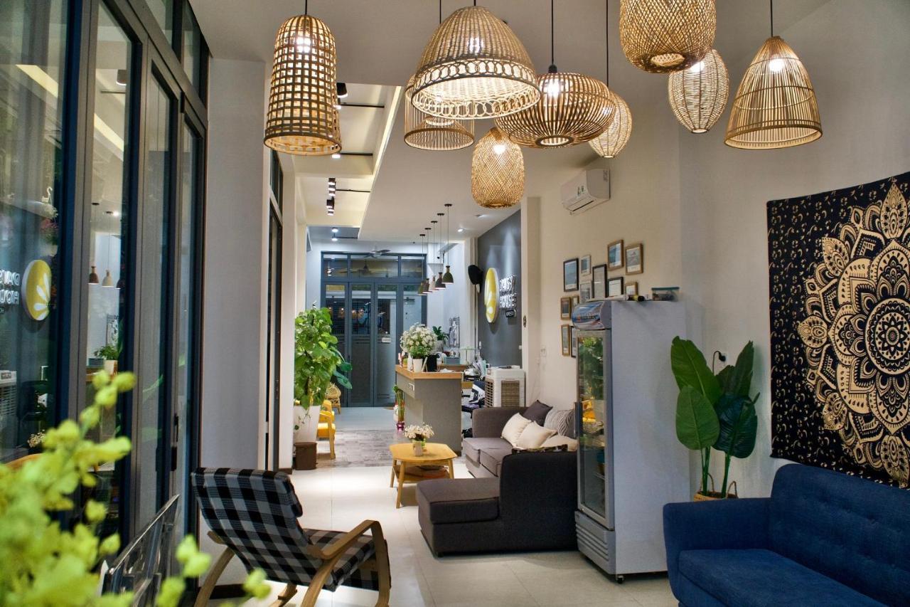 Отель Daisy House Туихоа Экстерьер фото